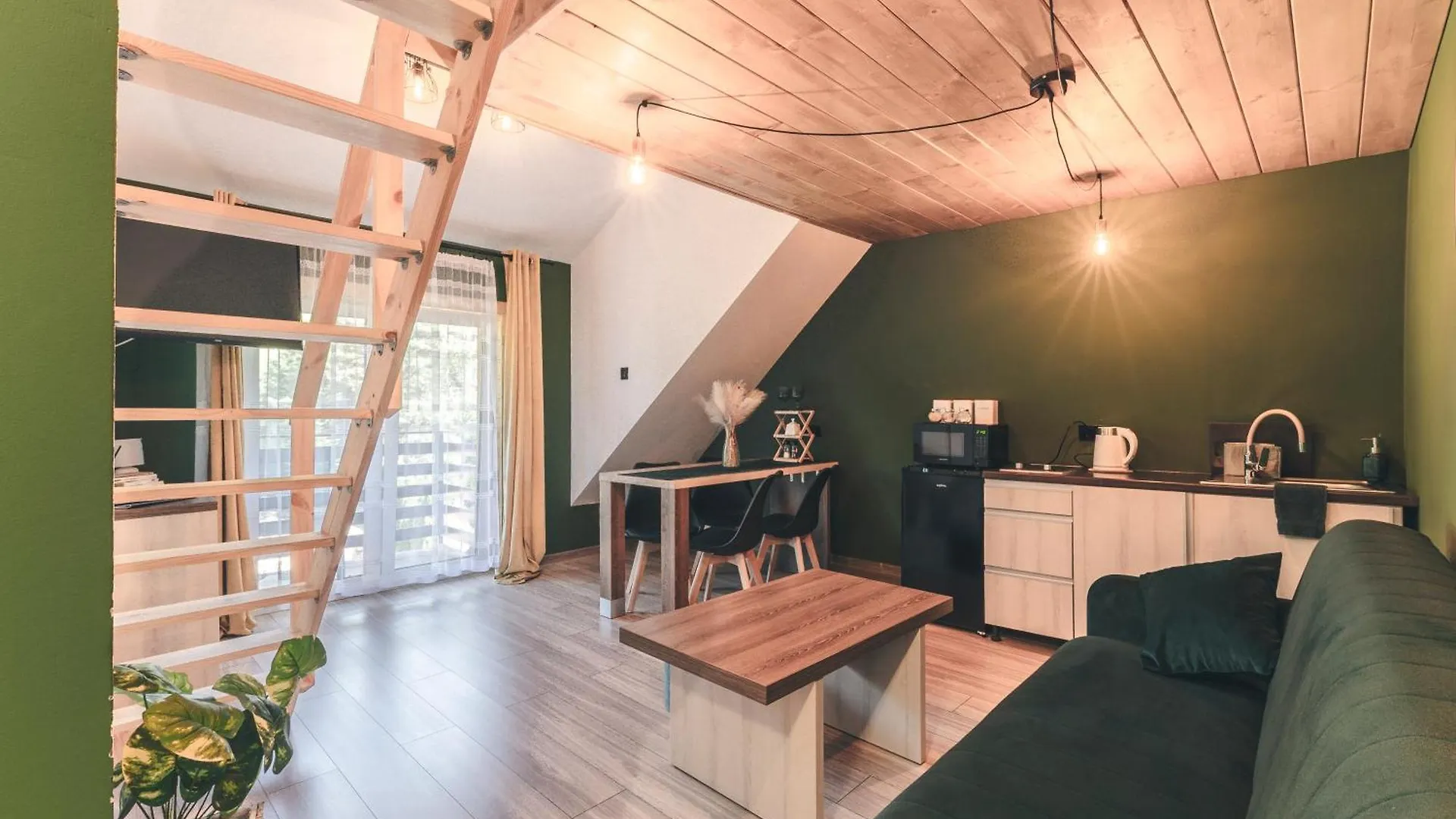 Apartament Na Strychu U Babci ザコパネ ポーランド